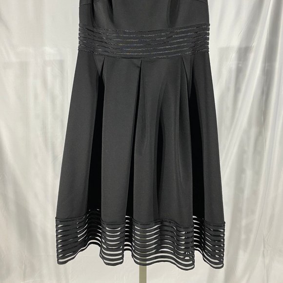 Scapa - Dress - Picture 2 of 6